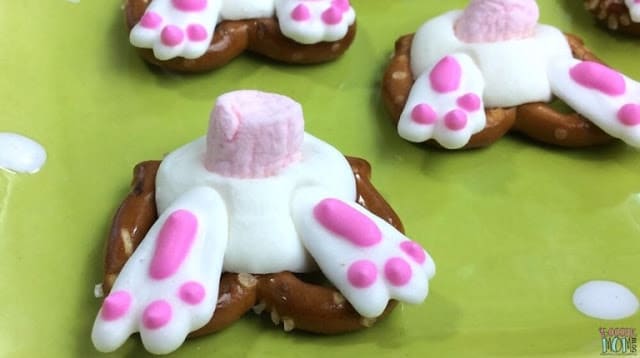 Easy Bunny Butt Pretzels