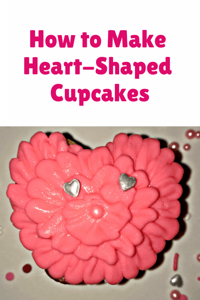 How to Make Heart-Shaped Cupcakes