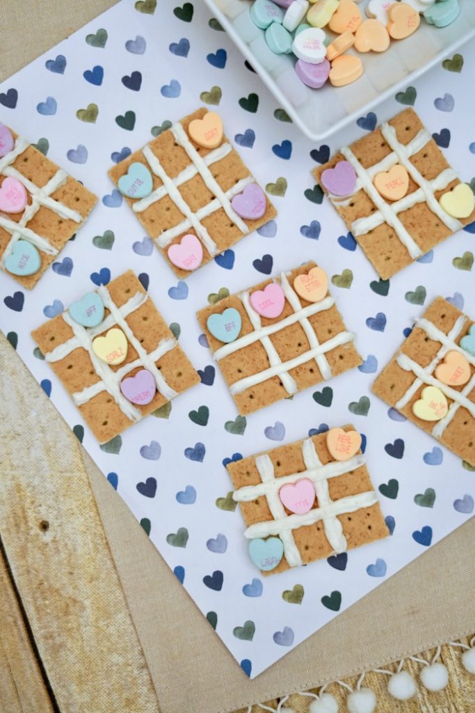 Edible Valentines Day Tic Tac Toe Game