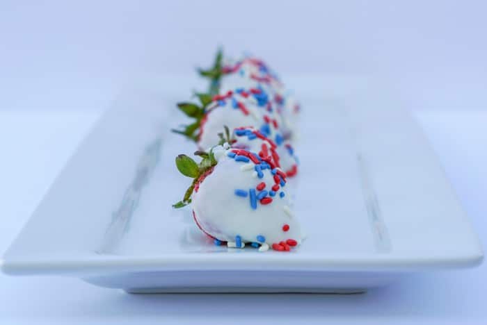 How to Make Red White and Blue Chocolate Covered Strawberries