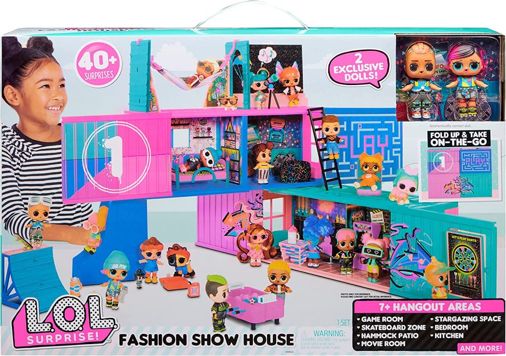 L.O.L. Surprise Dolls Fashion Show House Playset