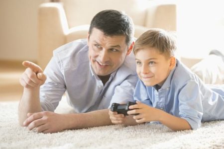 How to Help a Single Parent