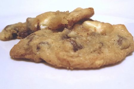 Make Christmas Memories Baking Cookies