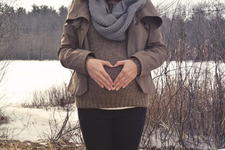 saving money on maternity clothes
