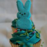 Easy Easter Cupcakes with Bunny Peeps