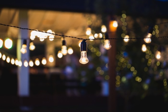 Different Types of Outdoor Lights that Can Brighten Up Your Backyard