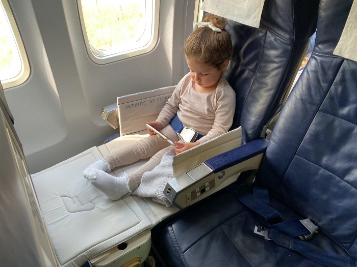 flying with toddlers