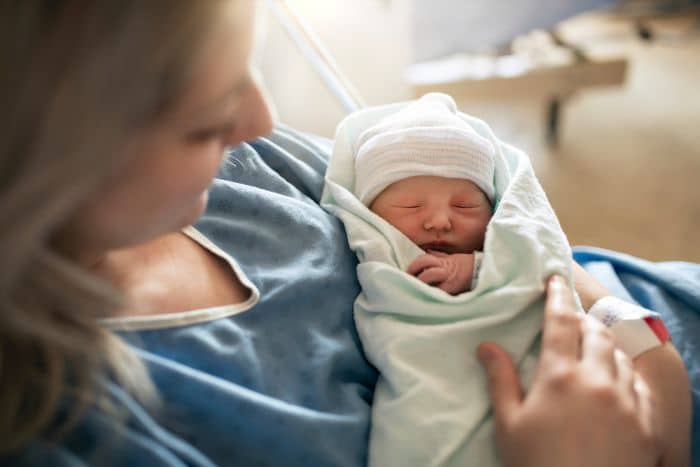 Sweet Ways To Welcome a New Baby Into the Family