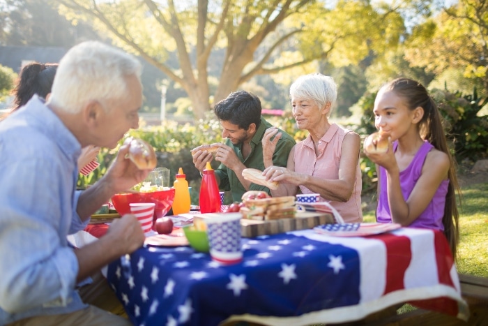 How to Plan a Stress Free Family Reunion with Kids