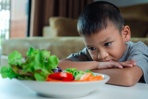 Best Ways on How to Involve Picky Eaters