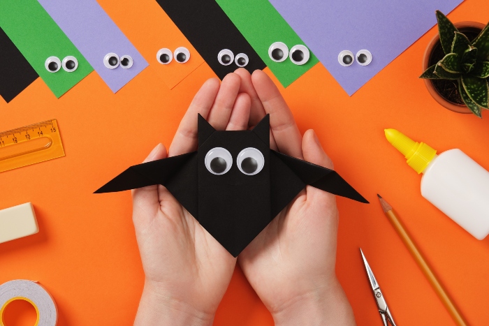 Easy DIY Halloween Crafts for Kids