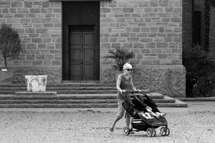 Twin Stroller Comparison Guide: Start With Your Real Life