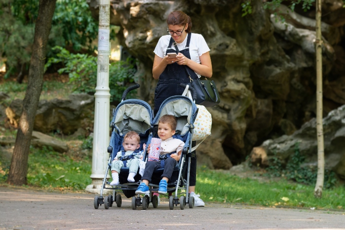 Twin Stroller Comparison Guide